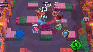 Я играю в Brawl Stars