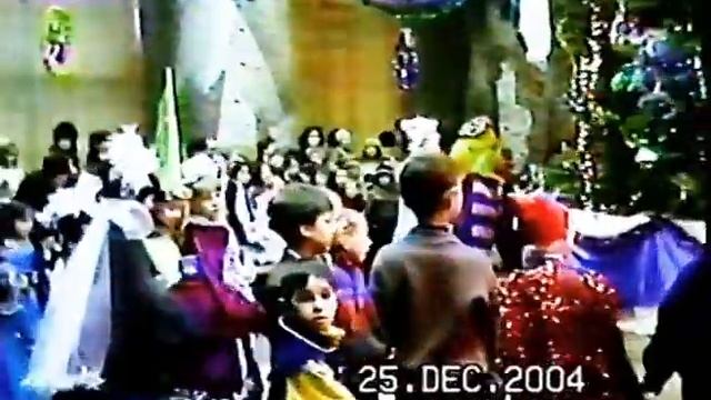 Новый год 2004Г. В д/к Нефтяников г. Орск смотреть онлайн