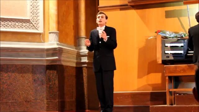 videoplayback 44 Под звуки органа.Исп.Артём Бражник. смотреть онлайн