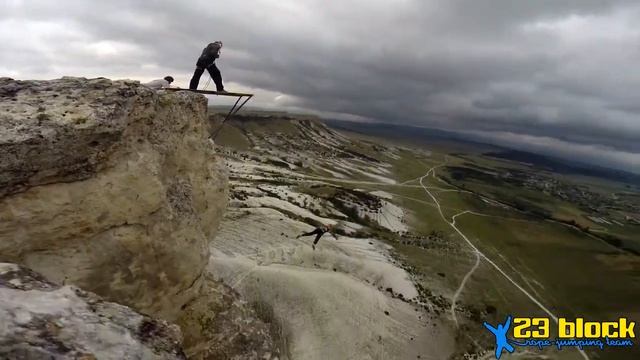 Прыжки с веревкой в Крыму. Белая скала. Алиса