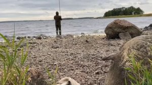 Осенняя пора на леща ,ловим на червя.