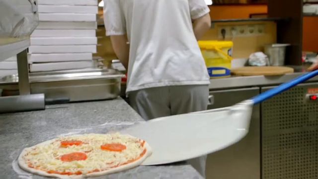 Презентационный ролик компании Metro смотреть онлайн