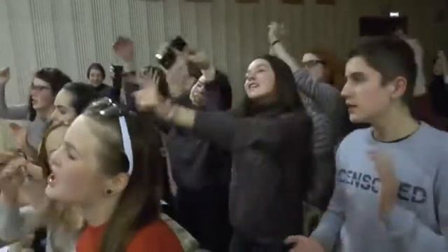 Сюжет Лады Алимовой, Авдея Яровикова о досуге в лагере МЭШДОМ, Калуга смотреть онлайн