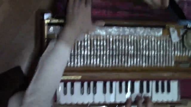 "Киртан 50" в Нижнем Новгороде - Вайшнава Прана пр. 02.05.2016 смотреть онлайн