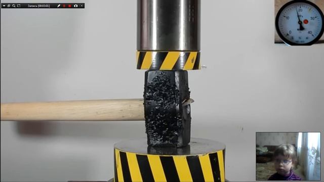 ГИДРАВЛИЧЕСКИЙ ПРЕСС ПРОТИВ СОВЕТСКОЙ КУВАЛДЫ реакция