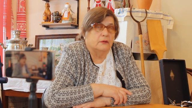 Первый директор школьного музея «Горьковец» Людмила Ефимовна Филистович смотреть онлайн