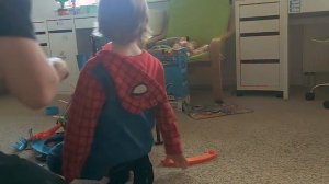 Обзор трека Hot Wheels Мега Мойка - Атака крокодила FTB67