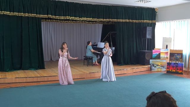 Моцарт- "Дуэт Сюзанны и Графини". смотреть онлайн