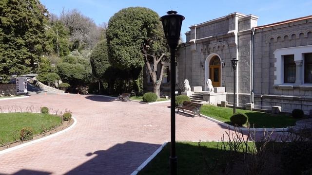 ДВОРЦЫ смотреть онлайн