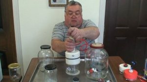 Универсальный вакуумный укупорщик Медведева Профи www.укупорка.рф . Вакуум. Вакуумный упаковщик.