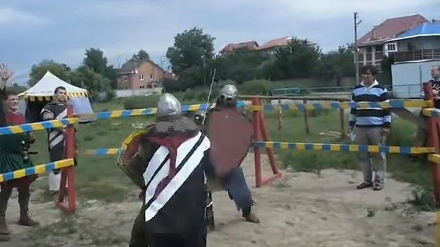 ? (Беренгеры) - Харольд (Росичи) - Щит/Меч смотреть онлайн