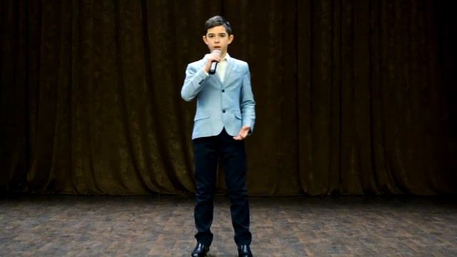 Заявка 658/1 #21. Сергей Харлов -солист образцовой вокальной студии "Серпантин" МАУК КДЦ "Светоч" смотреть онлайн