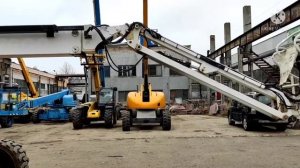 видео работы коленчатого подъемника Haulotte HA20PX