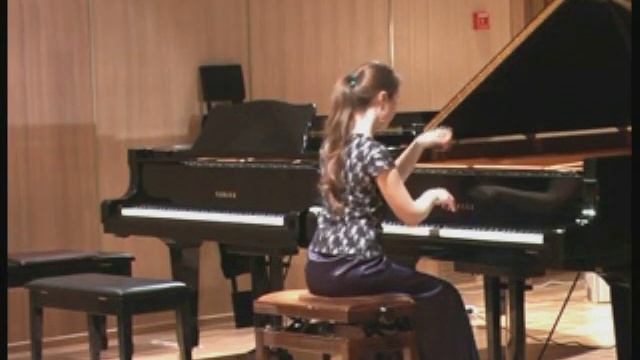 Э. Вилла-Лобос, исполняет Юлия Корпачева смотреть онлайн