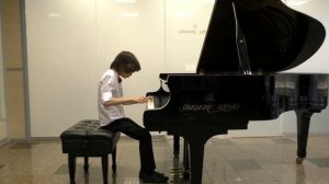 J.S.Bach. Invention No. 13 in A Minor BWW784 performed by David Barer