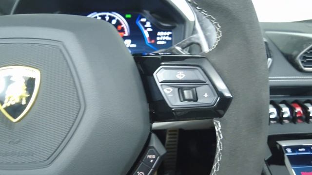 2022 LAMBORGHINI HURACAN EVO смотреть онлайн