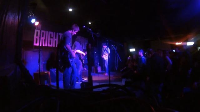 brighton bar footage смотреть онлайн