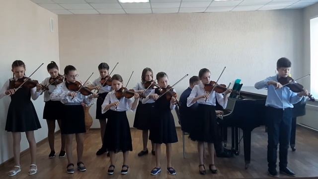 Младший ансамбль скрипачей Братславская Н.Х. смотреть онлайн