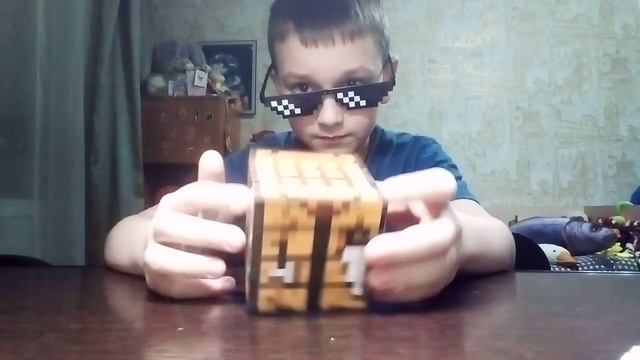 кубики MINECRAFT ⓉⓃⓉ, трава, крипер, сундук, печка, верстак, изумруды, алмазы, руда и тыква. смотреть онлайн