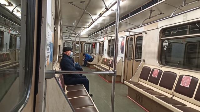 Метро Москвы/Поездка на метро от станции Селигерская до станции Окружная Люблинско-Дмитровская лини