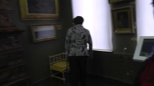 18.11.2014 В музее ИЗО 01841 смотреть онлайн