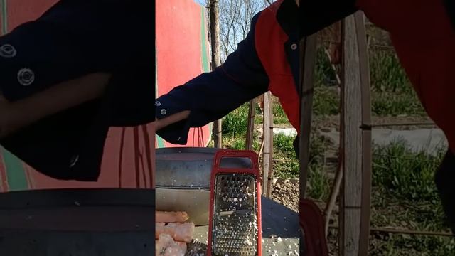 Дробилка пенопласта из щетки.