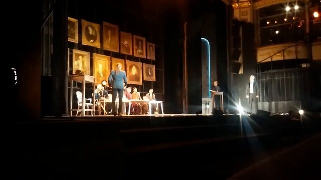 Джекилл и Хайд смотреть онлайн