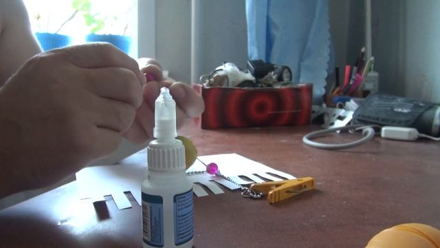 Сигнализатор поклевок для донок из подручных материалов