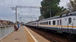 электропоезд эп2д 0117 на станции Перхушково