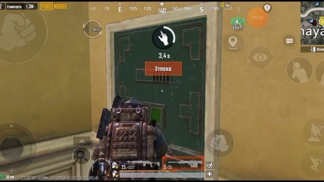 Открываю зелёную дверь в Metro Royale in PUBG MOBILE смотреть онлайн