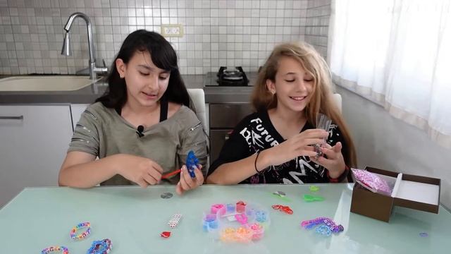 Самоделки своими руками часть 2 - Браслеты из резиночек с Алиэкспресс своими руками