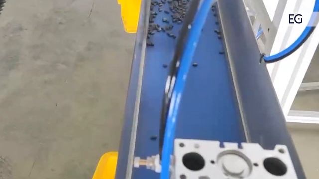 Оборудование для подсчета метизов, модель FKIN15 смотреть онлайн