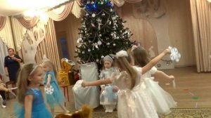 Танец Снежинок / "Снежная плясочка"  автор Л.Некрасова