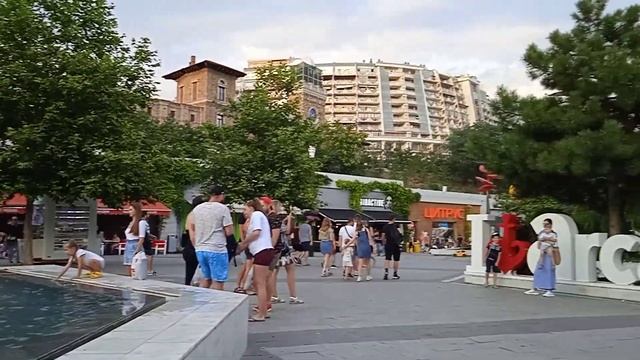 Фонтан на Аркадии в Одессе смотреть онлайн