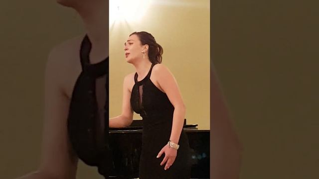 Handel Alcina  Ruggiero aria Sta nellircana