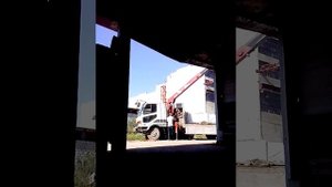 Разгрузка длинномеров рохлями