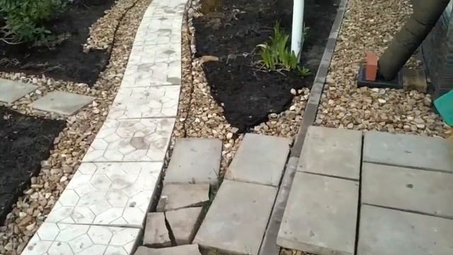 Небольшая экскурсия по участку смотреть онлайн