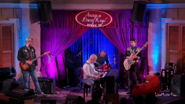 В эфире Академ Джаз Клуб: Денис Мажуков смотреть онлайн