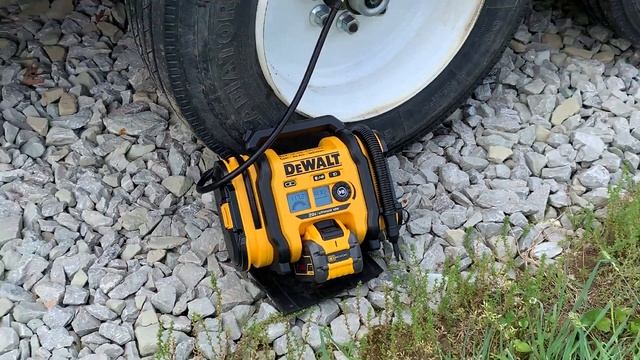 2019-05-27 DeWalt Air Inflator Initial Review смотреть онлайн