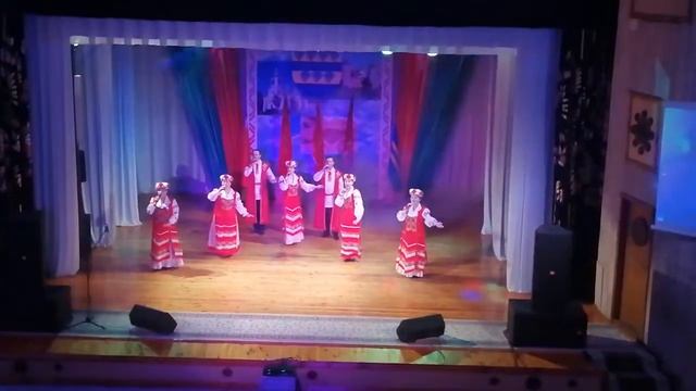 Народный ансамбль песни 