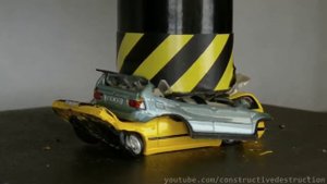 ДАВИМ ИГРУШКИ)))