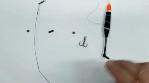 Как сделать уловистую  удочьку на щуку,и ловить щуку на жывца.