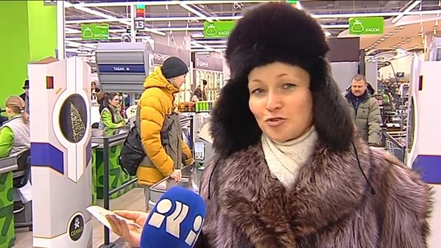 сюжет Начало праздничных мероприятий в семье смотреть онлайн