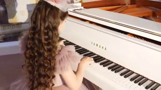 Ж.Бізе. Хабанера з опери "Кармен".Ткачук Аліна, 9 років. смотреть онлайн