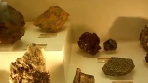 Новосибирский Краеведческий музей Камни и самоцветы №2