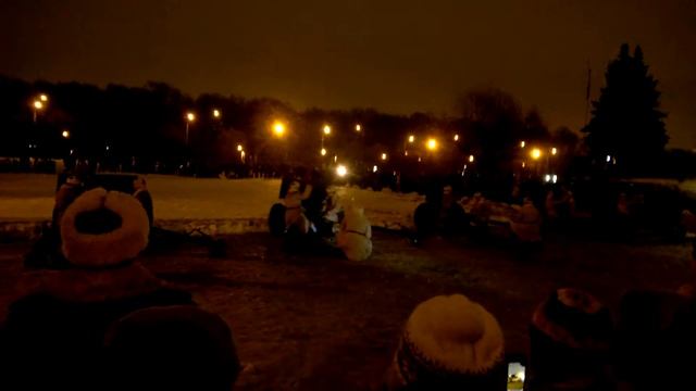 Праздничные залпы на Марсовом поле