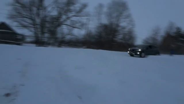 В сугроб