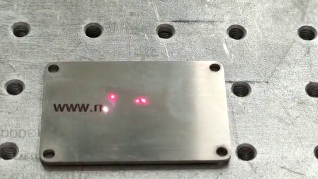 Лазерный волоконный маркиратор 20W
