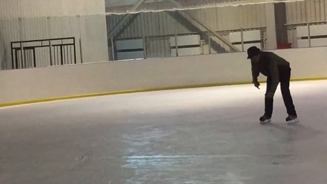 Учится кататься задом смотреть онлайн