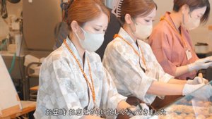 Beautiful twin ninja sisters make delicious takoyaki! 四季桜 たこ焼き